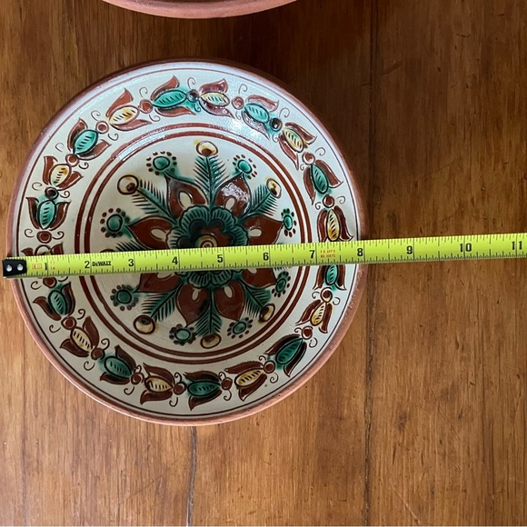 Stunning Vintage Ukrainian Handmade Terracotta Pottery Bowls - Picture 5 of 7